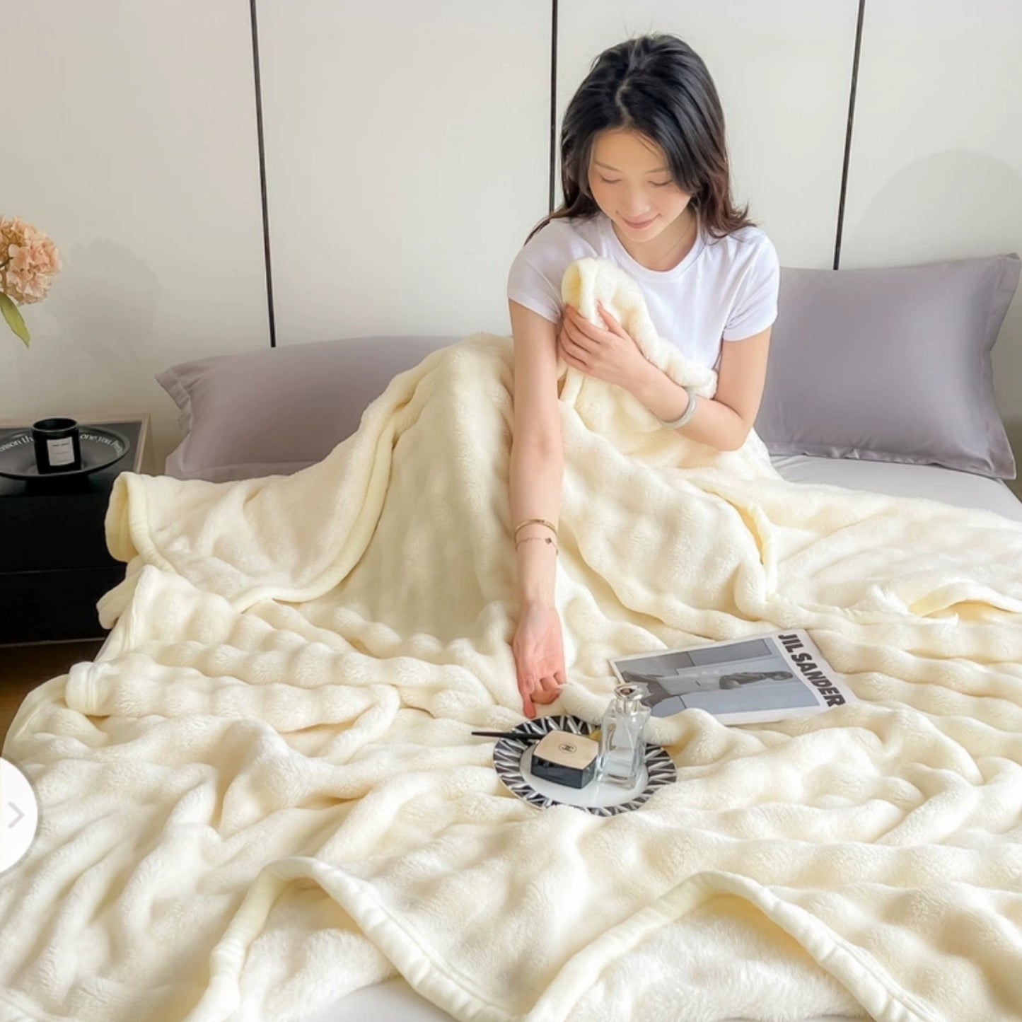 Luxury bubble flannel blanket